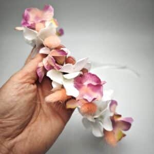 Coronita flori roz pentru Absolventi sau Domnisoare de onoare