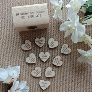 Cutiuta 10 motive pentru care TE IUBESC !