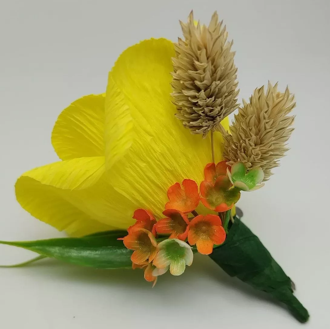 Cocarda Nunta, Floare de pus in piept, Trandafir Hartie Galben - imagine 3