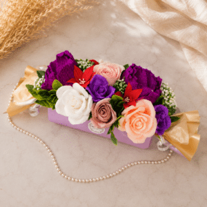 Aranjament Floral Model Candy Mov – Flori din Hârtie