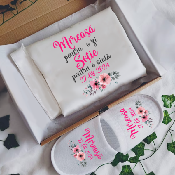 Set Halat Si Papuci Mireasa Si Sotie