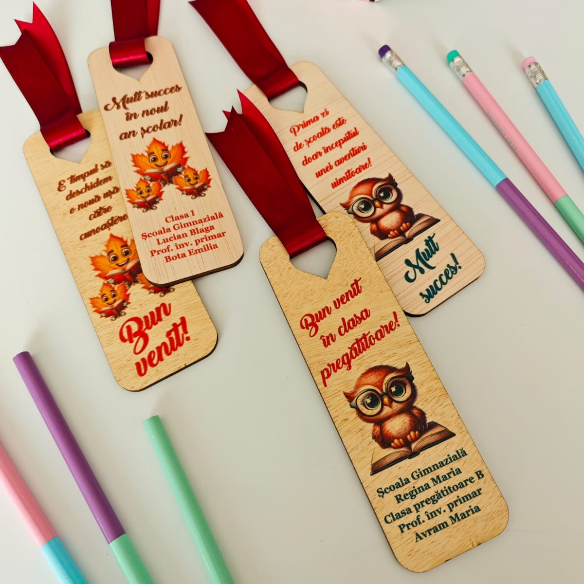 Semn carte lemn personalizat Prima zi de scoala Frunza - imagine 3