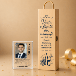 Set Cadou Personalizat pentru Fiu de la Mama – Trofeu din Sticlă + Cutie pentru Vin